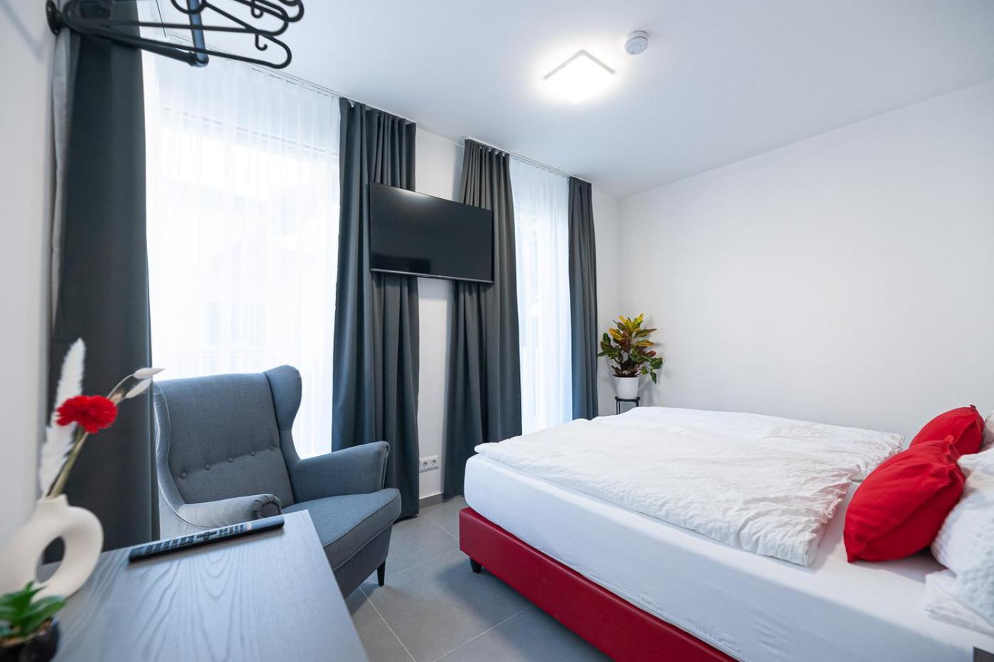 Grazora Living Apartments ภายนอก รูปภาพ